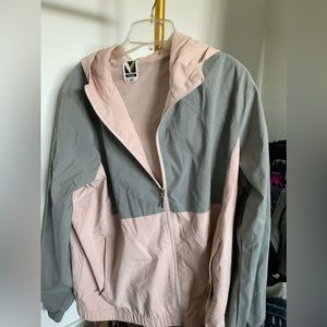 Voyager‎ rain/ wind breaker Size Large
